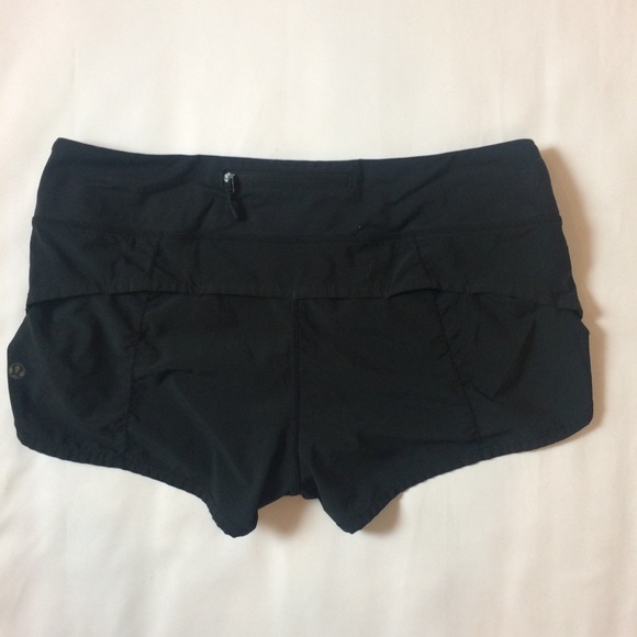 Lululemon Black Dri- Fit Shorts Size: 6 - Picture 4 of 6